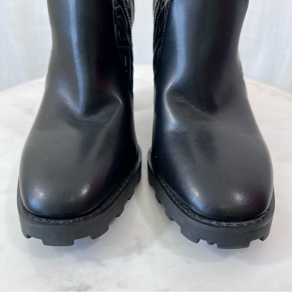 Karl Lagerfeld Ankle Boots Paris Petria Logo Quilted Square Toe Heeled Size 9.5 - Picture 4 of 10